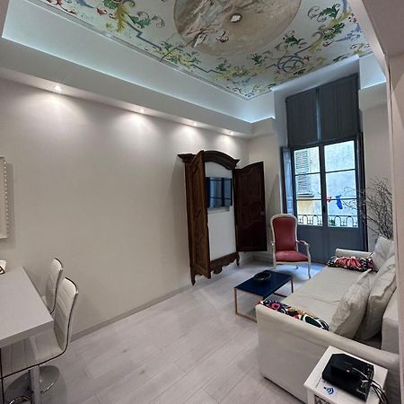 Luxury Apartment In The Heart Of Old Town Nice. Экстерьер фото