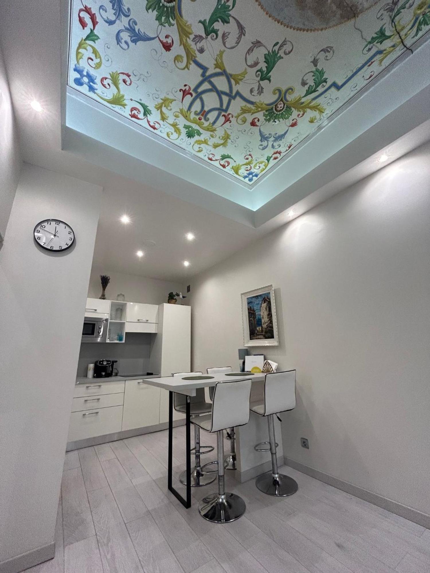 Luxury Apartment In The Heart Of Old Town Nice. Экстерьер фото